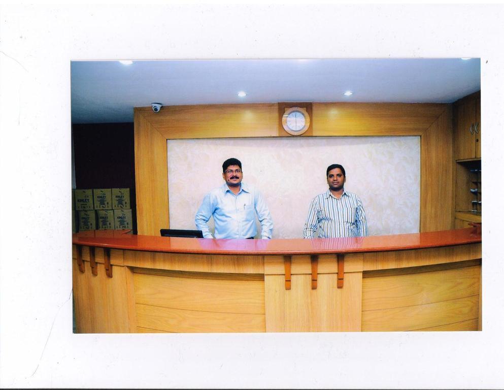 Hotel Padmini Residency Hyderabad Ngoại thất bức ảnh