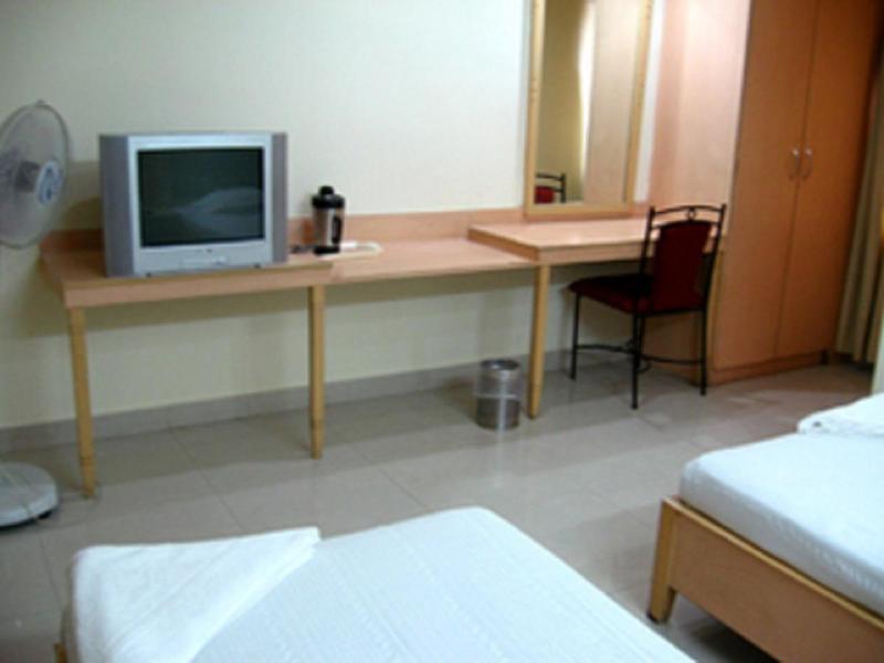 Hotel Padmini Residency Hyderabad Ngoại thất bức ảnh